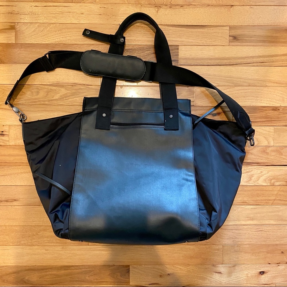 LULULEMON BAG - Picture 3 of 3